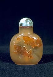 Comeo carved, Chinese Snuff Bottle, John Neville Cohen